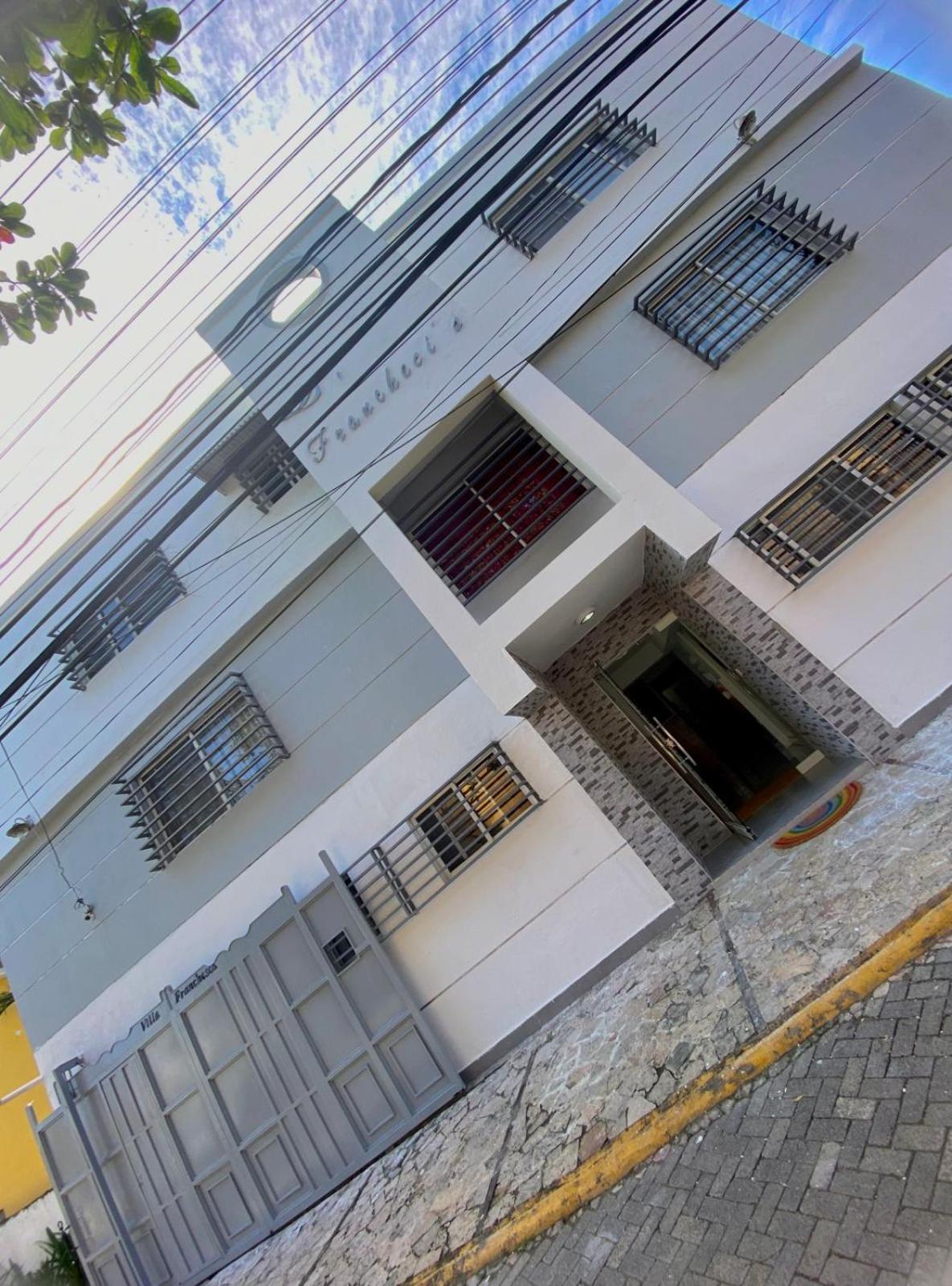 D' Franchesis Hostal 후안돌리오 외부 사진